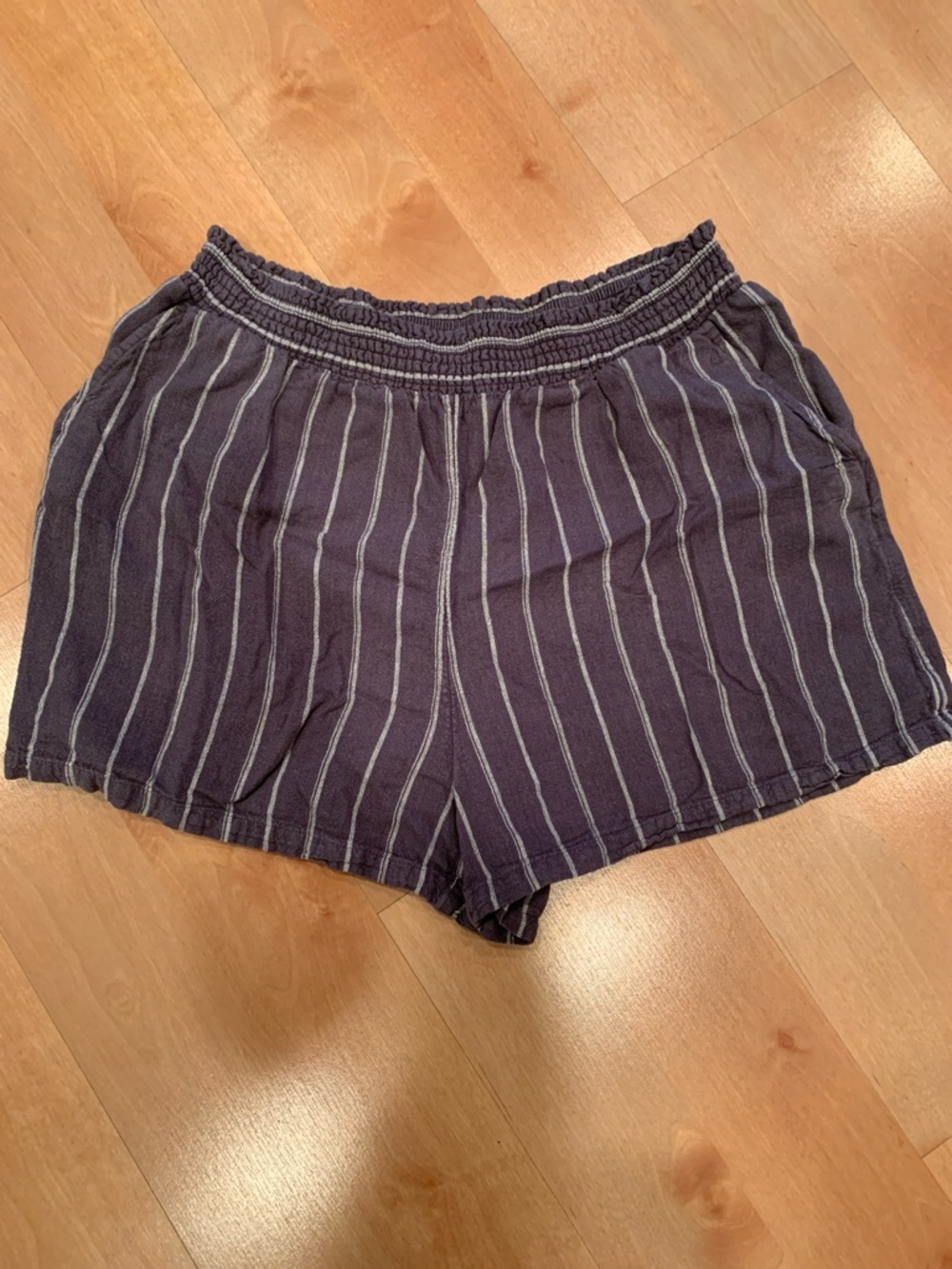 Universal Thread Navy & Cream Striped High-Waist Shorts
